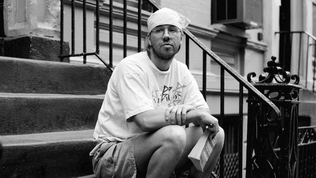 El escritor David Foster Wallace, contra la ironía, pero, a pesar de todo, enfermo de ella.