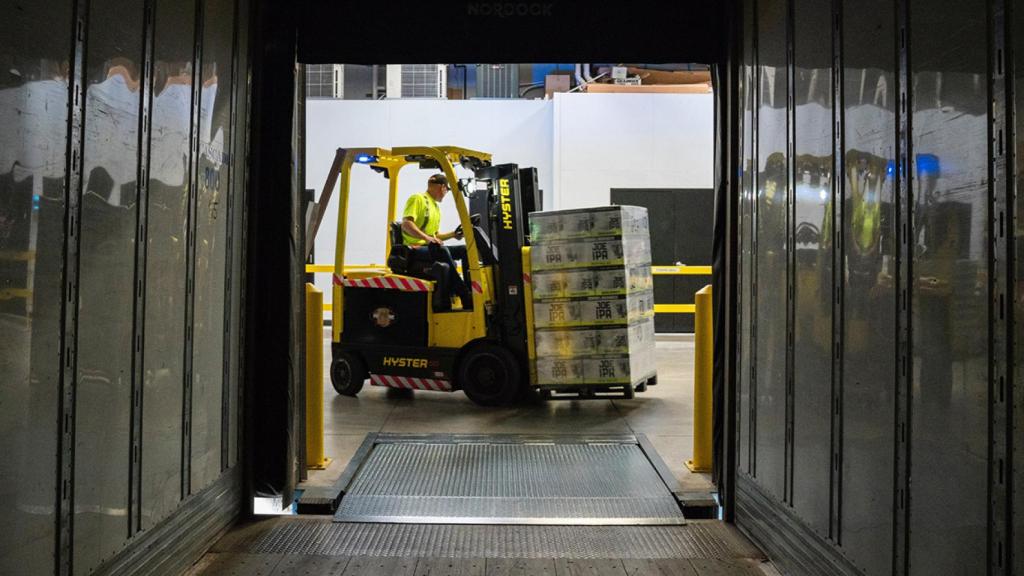 El nuevo actor también debe ser capaz de distribuir las referencias de terceros en su canal.