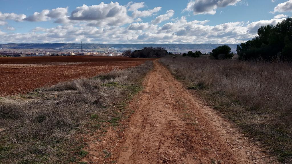 Camino de tierra en el que apareció Miriam.