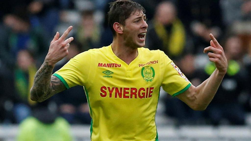 Emiliano Sala durante un partido con el Nantes