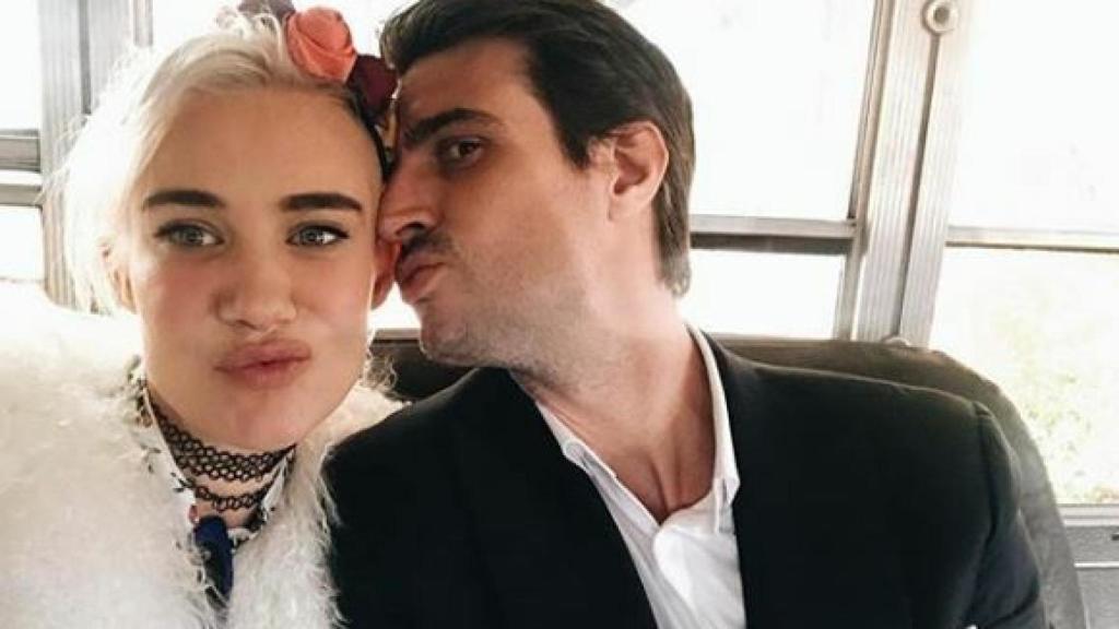 Uri Sabat y su pareja Miriam.