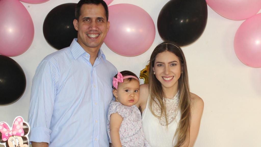 Juan Guaidó, Fabiola Rosales y su hija Miranda.