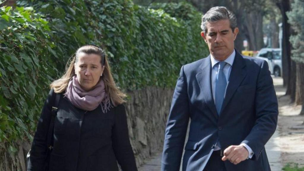 Cristina Borbón-Dos Sicilias y Pedro López Quesada.