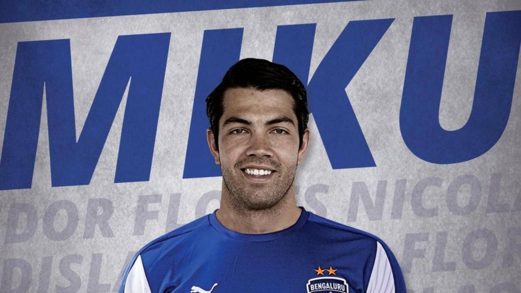 Miku en la presentación con su nuevo club. Foto: Twitter (@bengalurufc)