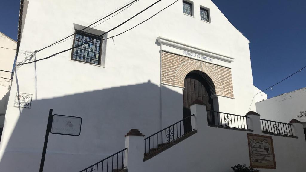 La iglesia de Santa Ana, en Totalán (Málaga)
