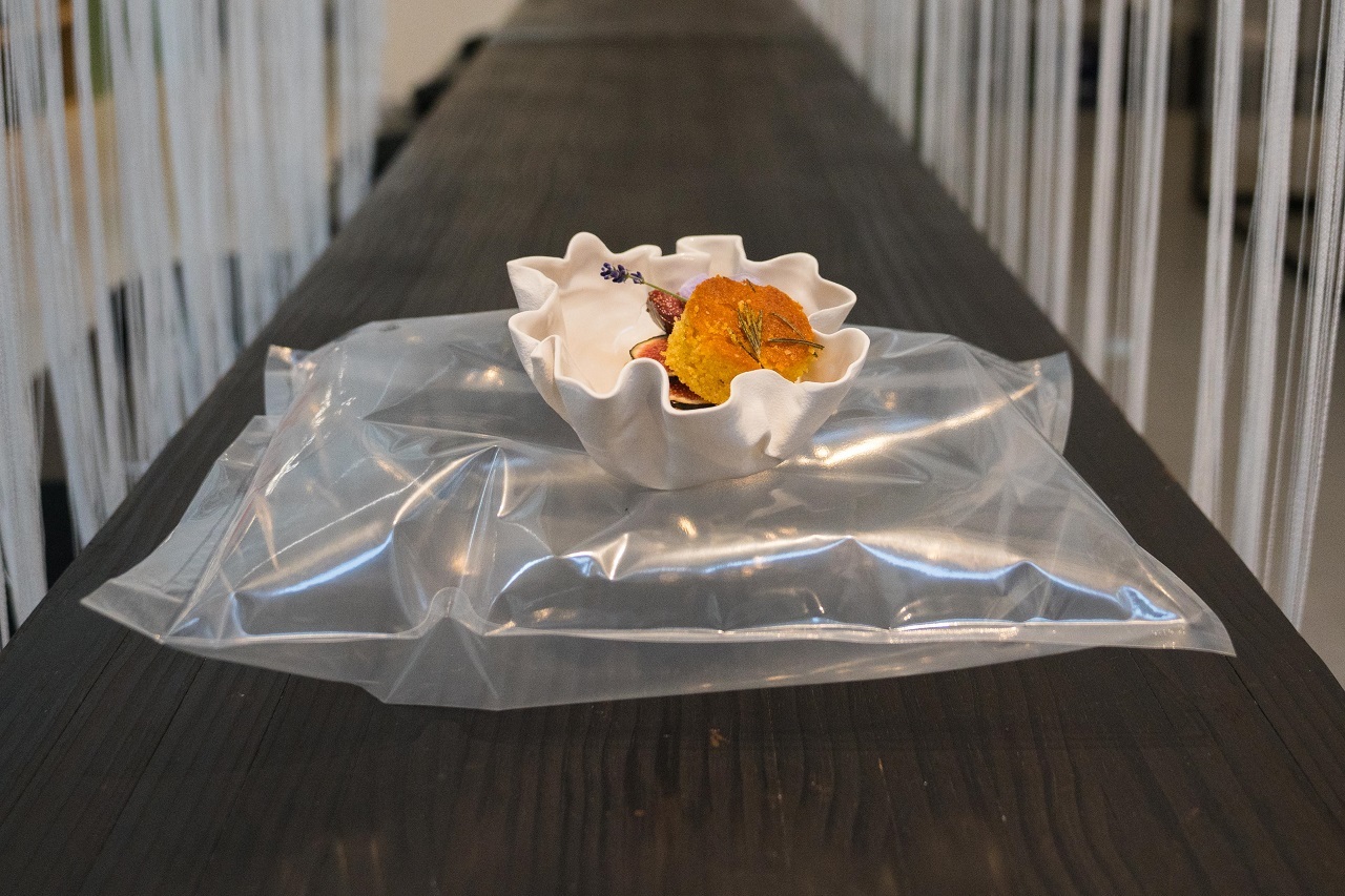 Essentia-we-crave-02