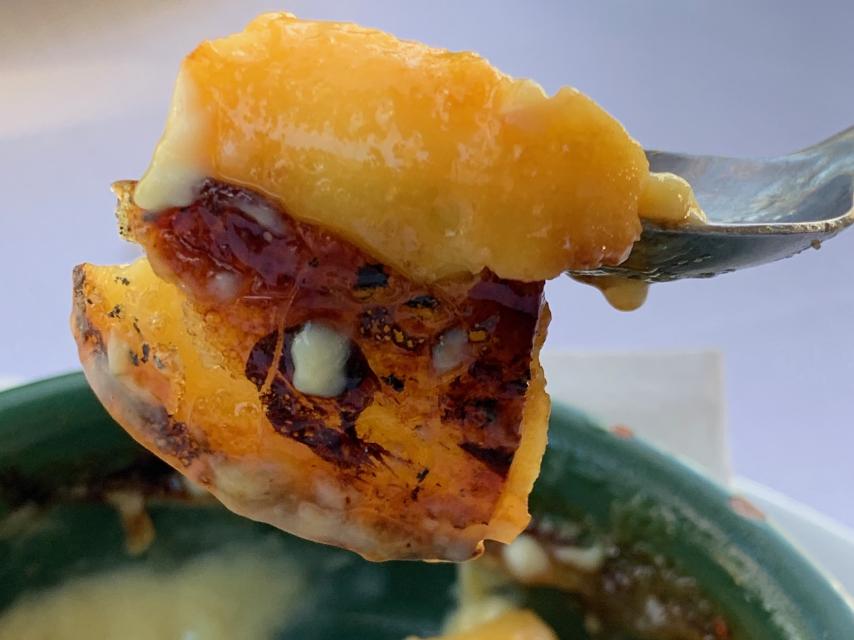 Una crema catalana consistente. Con mucha proteína.