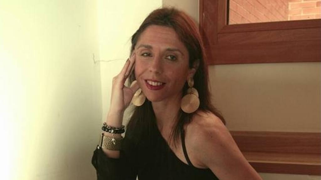 Natalia recurrió a los medios para denunciar que su marido la acosaba.