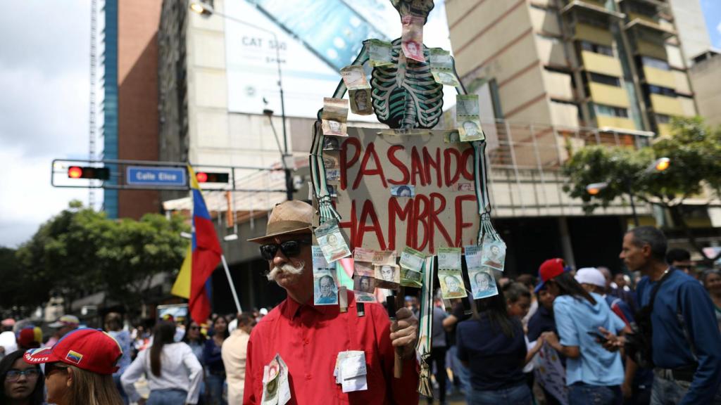 La falta de suministro es uno de los problemas más graves en la calle.