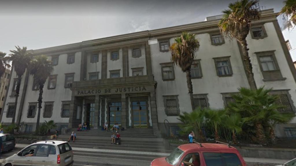 Fachada del Palacio de Justicia de Puerto del Rosario.