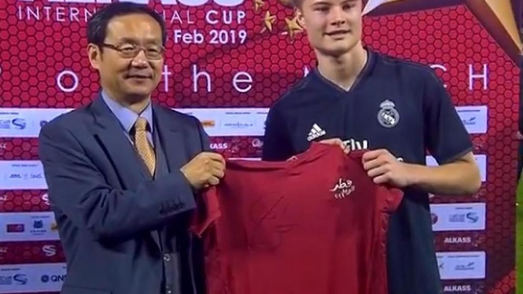 Andri Gudjohnsen fue elegido MVP del partido