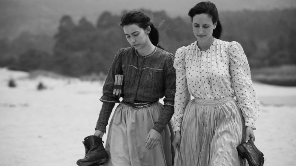 Greta Fernández y Natalia de Molina, protagonistas de 'Elisa y Marcela'