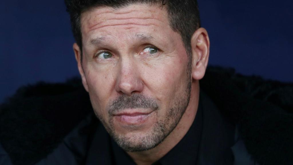 Diego Simeone, durante el derbi en el Wanda Metropolitano