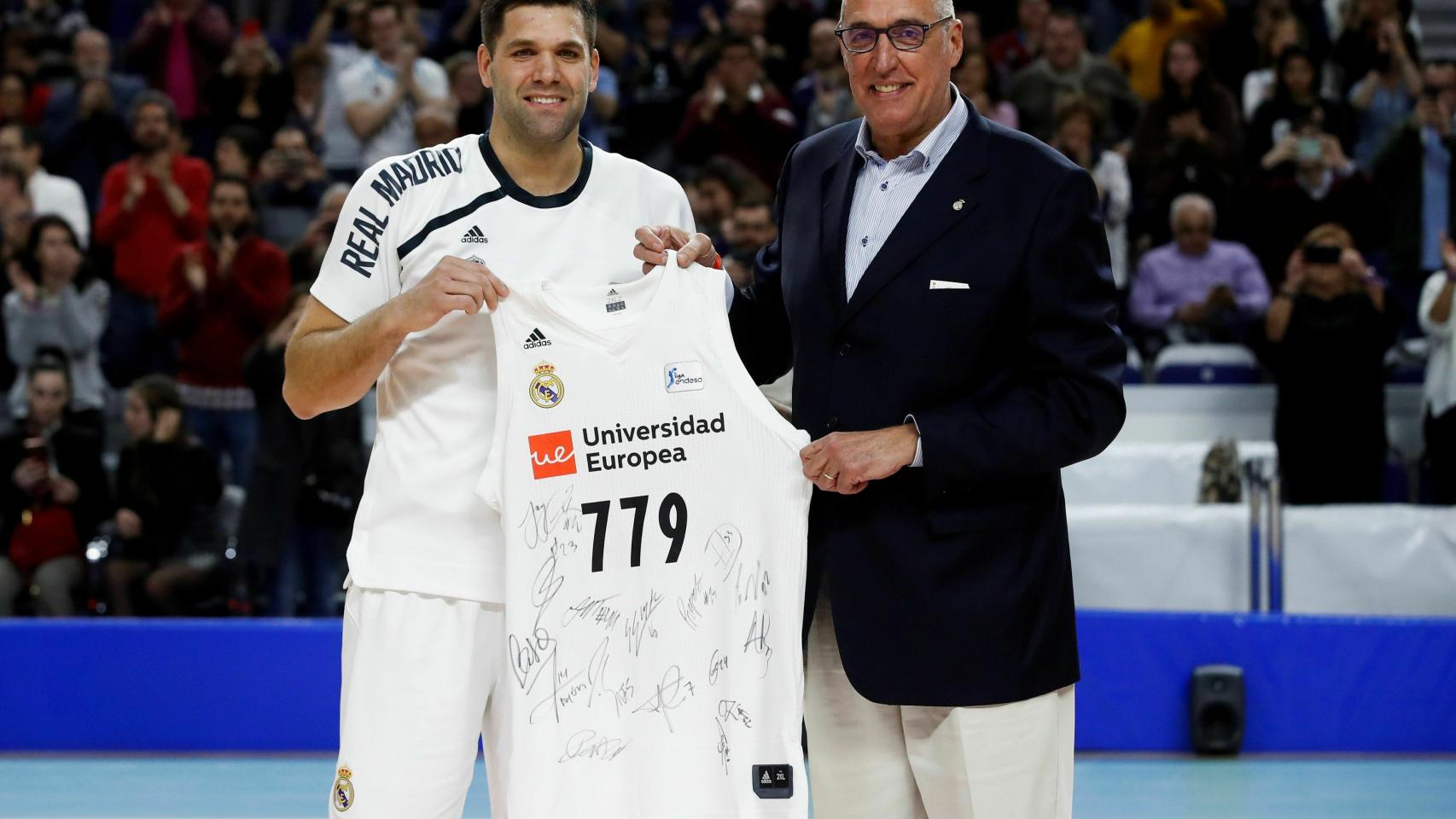 Homenaje a Felipe Reyes por sus 779 partidos