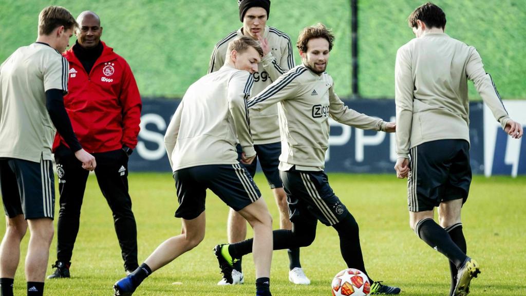 Blind en un entrenamiento con el Ajax