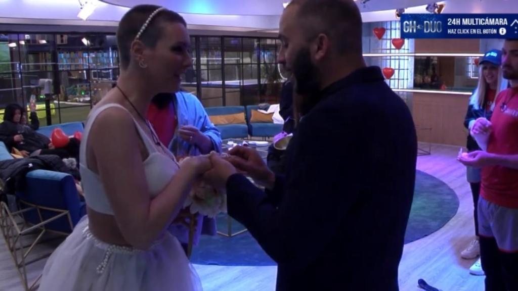 Antonio Tejado y María Jesús Ruiz se dan el 'sí, quiero' en 'GH DÚO'