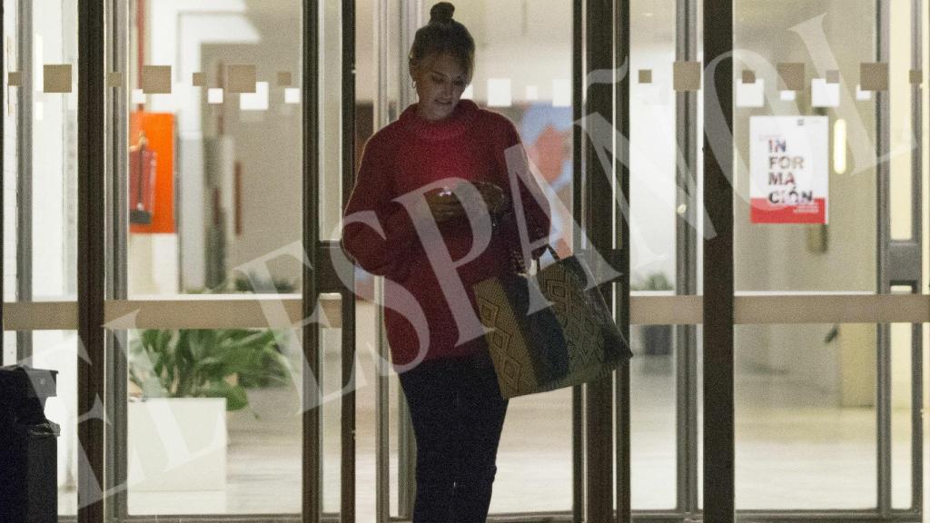 Alba Carrillo, tras su primer día de clase en la Facultad de Derecho de la UNED de Madrid.