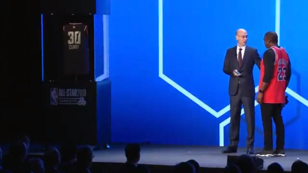 Adam Silver presenta las nuevas camisetas de la NBA