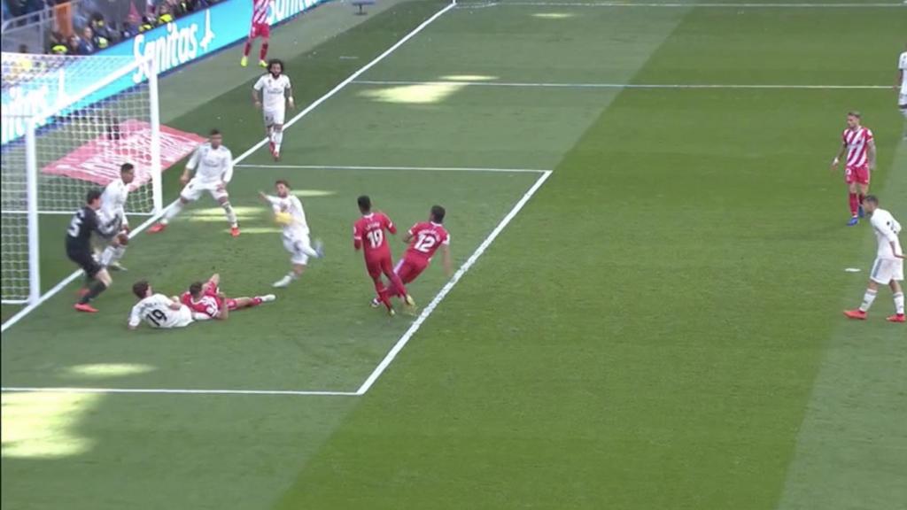 Mano de Sergio Ramos, sancionada con penalti