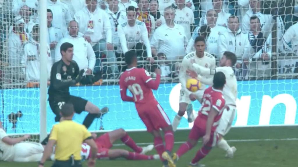 Mano de Sergio Ramos, sancionada con penalti