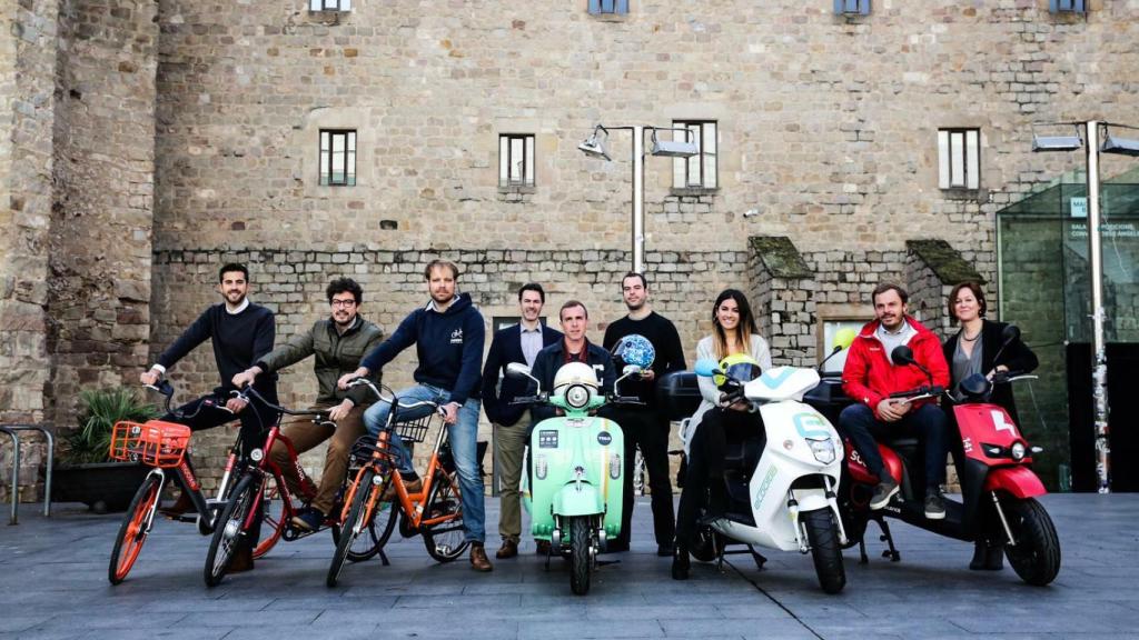 Foto de presentación de las empresas que forman parte de 'Smart Mobility'.