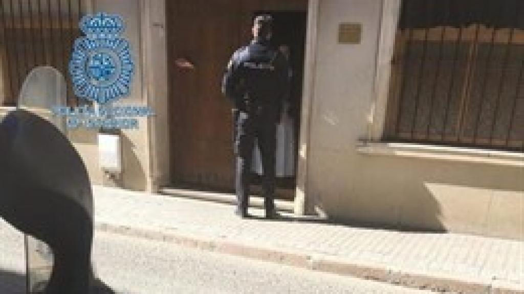 Fotografía facilitada por la Policía Nacional, en el momento de los hechos.