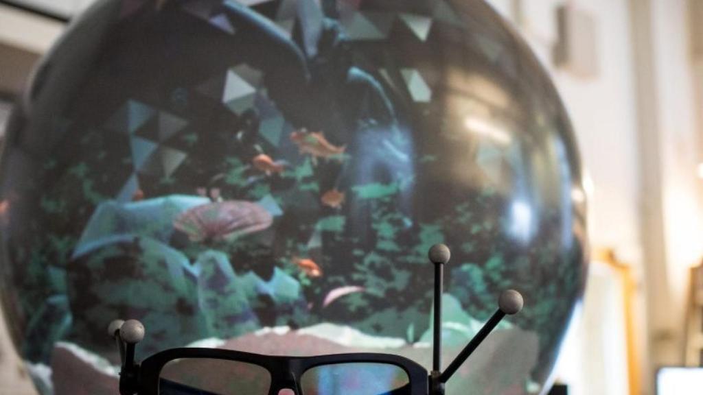 Una bola de cristal en una imagen de archivo.