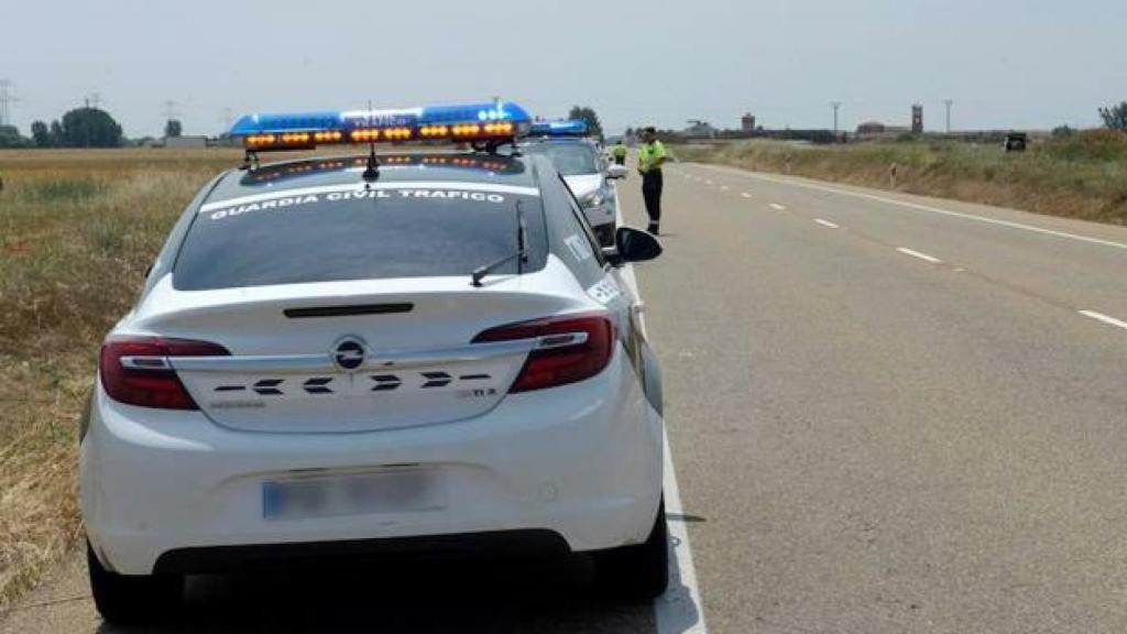 Patrulla de la Guardia Civil. Foto: EFE