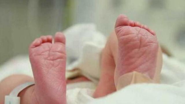 Bebé recién nacido.