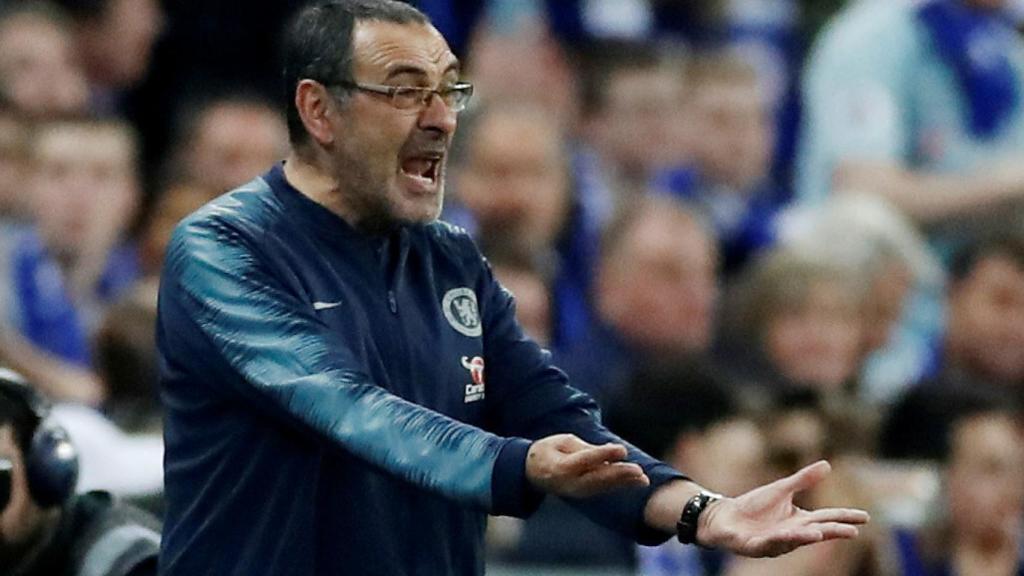 Maurizio Sarri, enfadado con Kepa por negarse al cambio en la final de la Carabao Cup