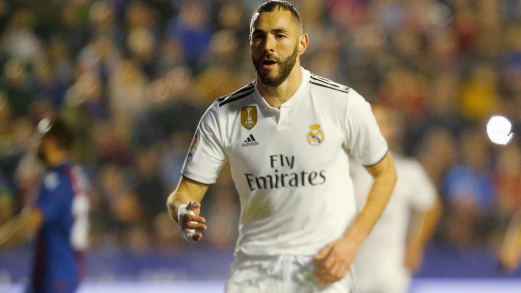 Karim Benzema, celebra su gol al Levante