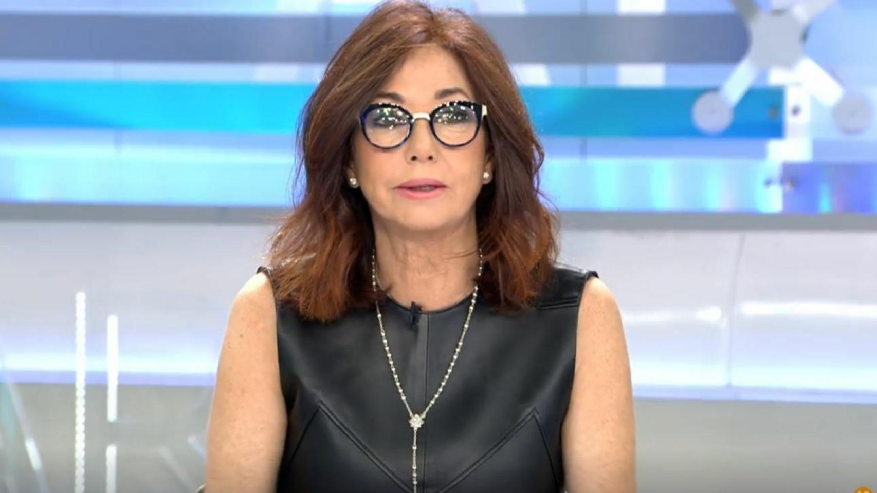 Ana Rosa Quintana Se Pone rockera Cuero Negro Y Un Rosario Para ana-rosa-quintana-se-pone-rockera-cuero-negro-y-un-rosario-para