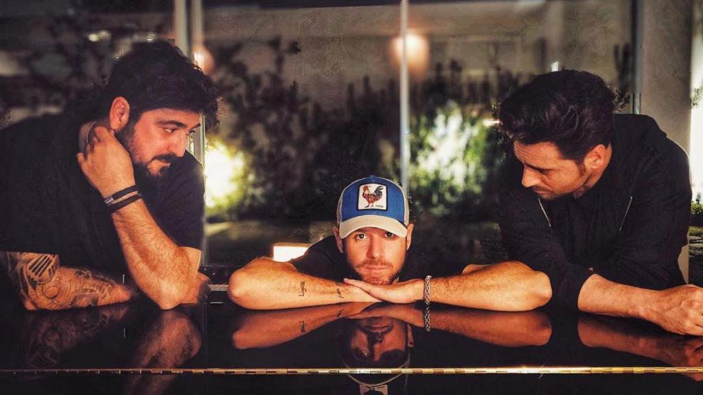 Antonio Orozco, Pablo López y David Bustamante, un trío de grandes amigos.