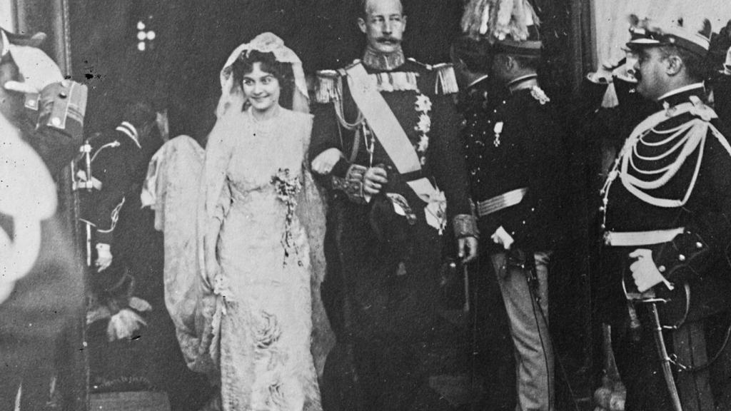 Esponsales de Marie Bonaparte con Jorge de Grecia y Dinamarca.