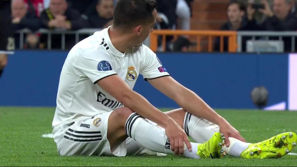 Lucas Vázquez se marcha lesionado ante el Ajax