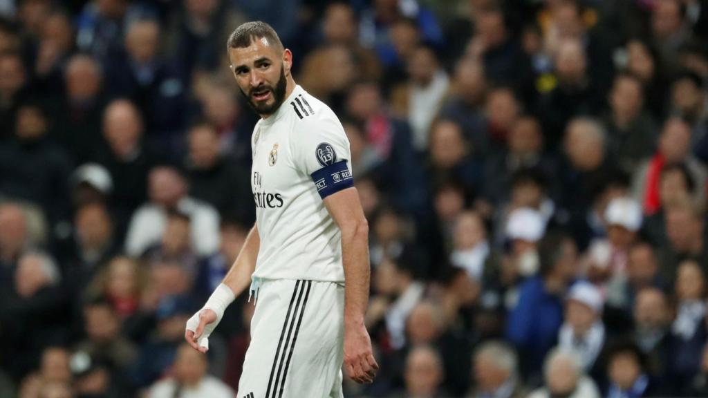 Karim Benzema, durante el partido ante el Ajax