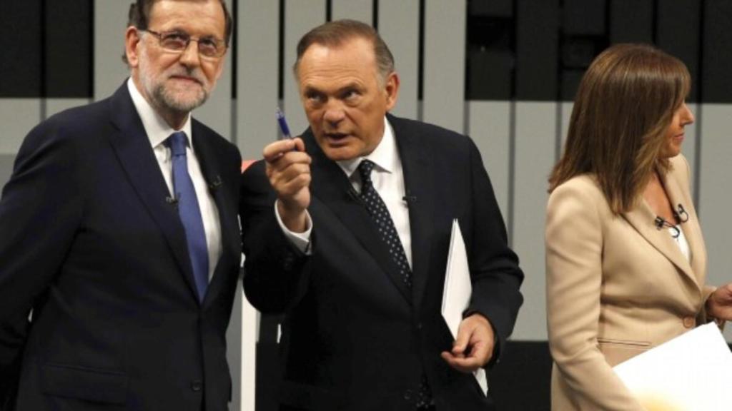 Mariano Rajoy y Pedro Piqueras.