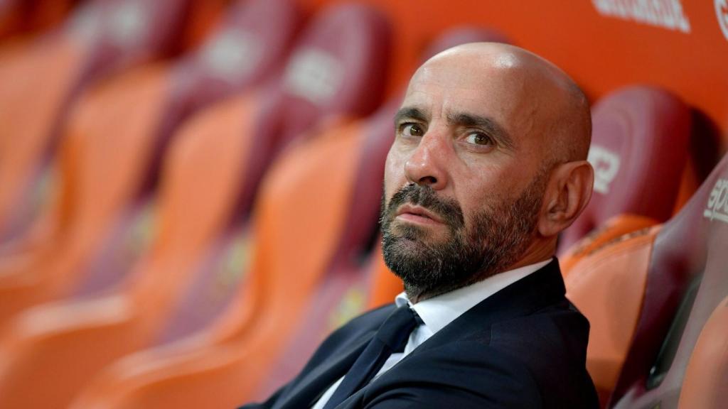 Monchi, en el banquillo de la Roma