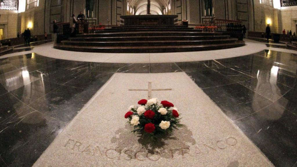 Tumba de Francisco Franco en el Valle de los Caídos.