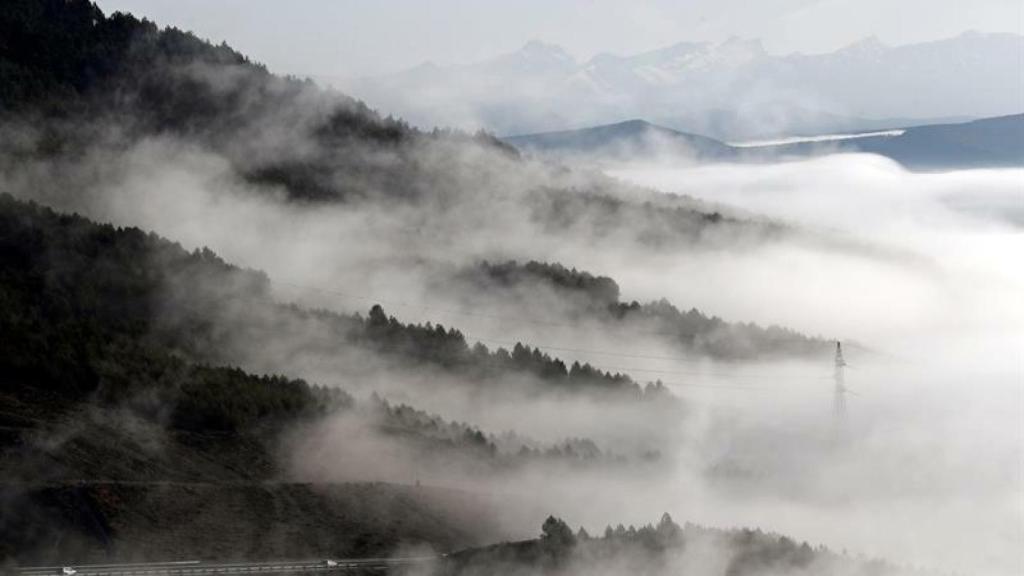 Pueden darse intervalos de nieblas por la mañana en el norte. Jesús Diges / EFE.