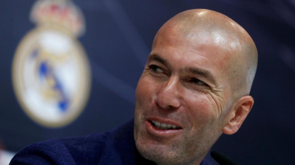 Zinedine Zidane, en rueda de prensa con el Real Madrid