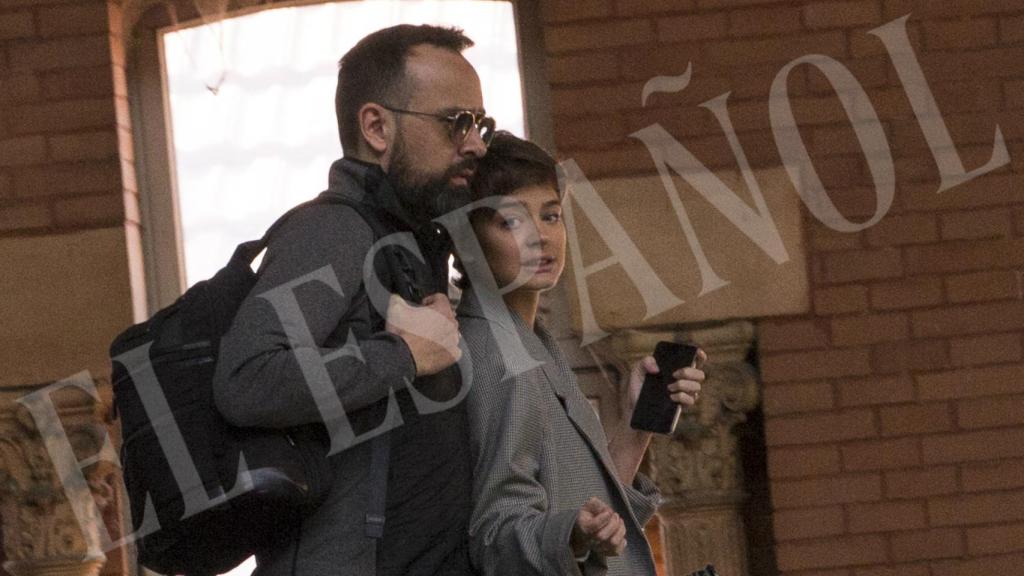 Risto Mejide y Laura Escanes en la estación de Atocha.