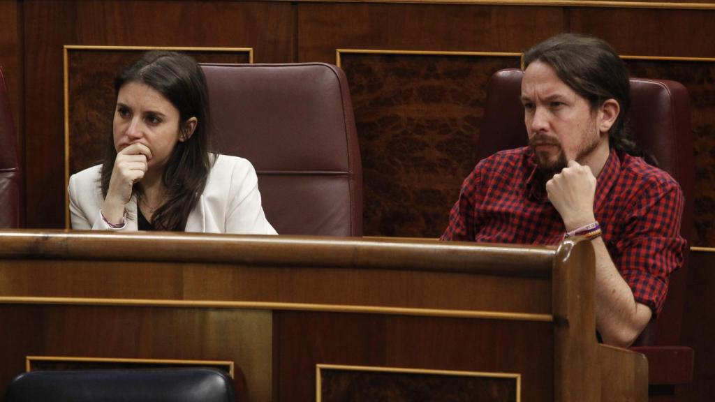 Irene Montero y Pablo Iglesias en el Congreso en una imagen de archivo.