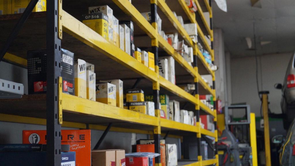 Componentes del coche de combustión que no incorpora el eléctrico