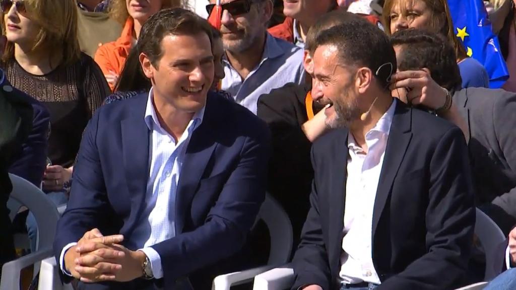 Albert Rivera, junto a Edmundo Bal , en el acto celebrado en Majadahona.