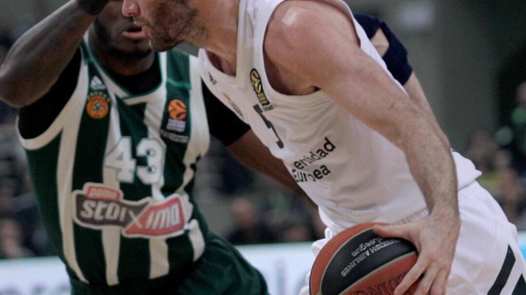 Rudy Fernández contra el Panathinaikos. Foto: Twitter (@RMBaloncesto)