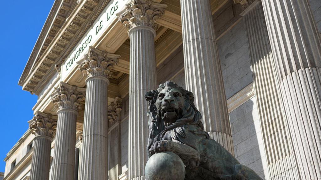 Facebook obliga a registrarse a los partidos para poder hacer publicidad electoral