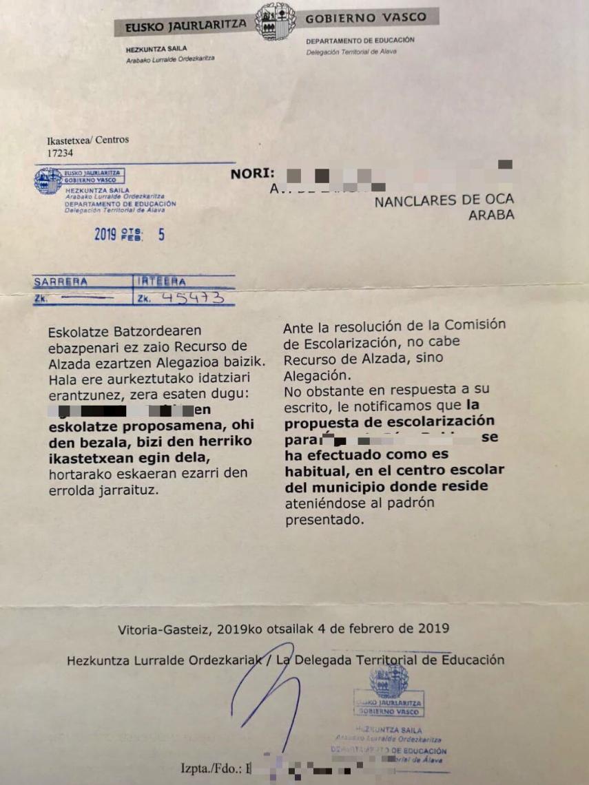 Respuesta negativa de la delegada de Educación en Vitoria.