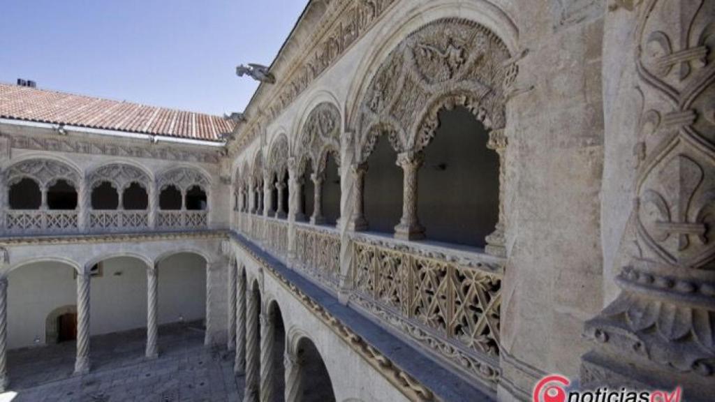 patio museo escultura valladolid 1