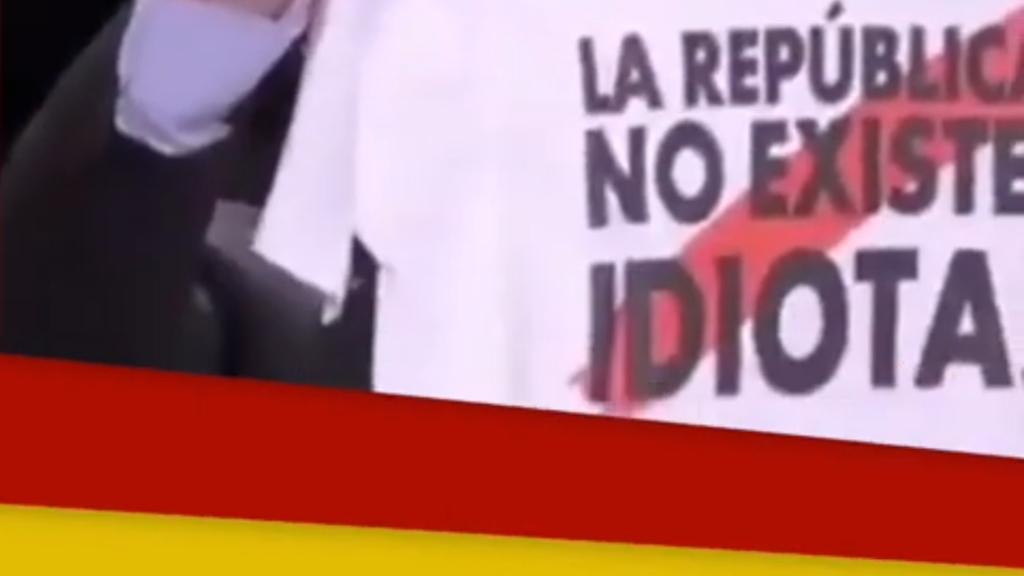 Momento del vídeo de 'Mala gente'.